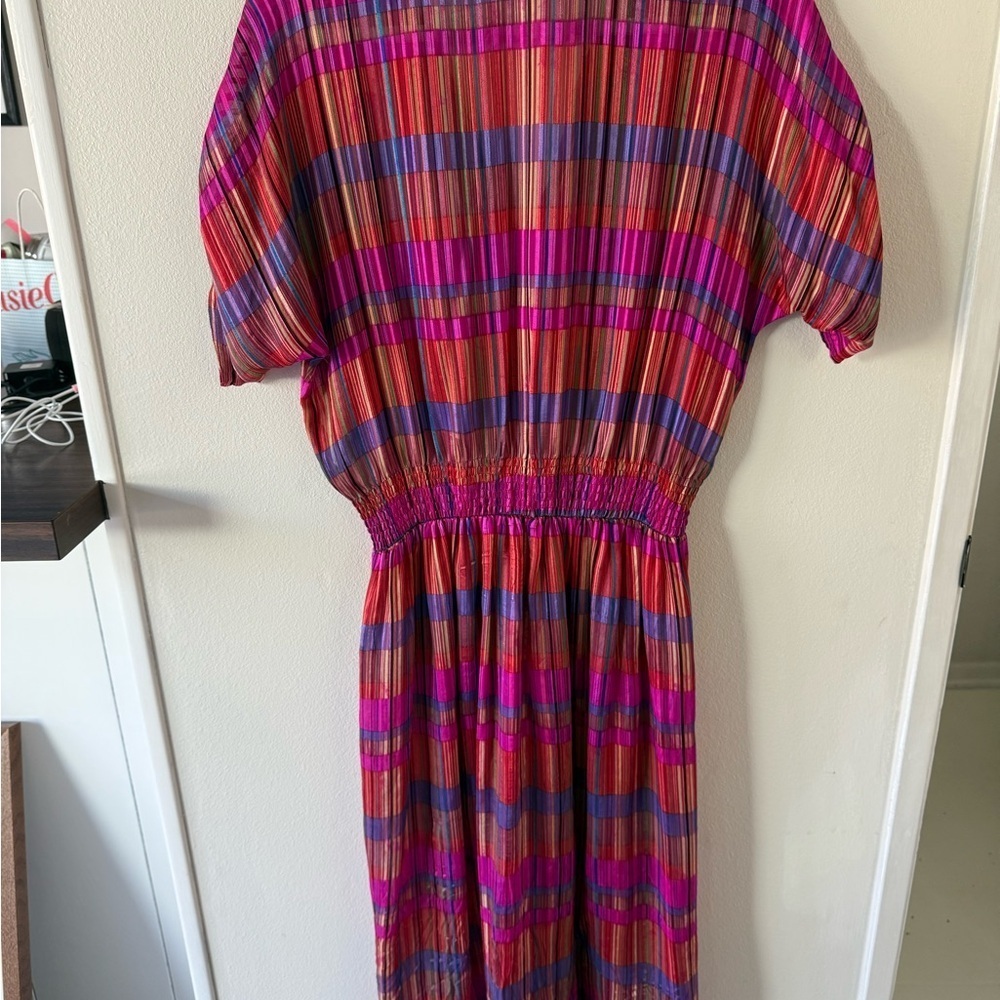 Vibrant Vintage Multicolor V-Neck Midi Dress - Picture 5 of 5